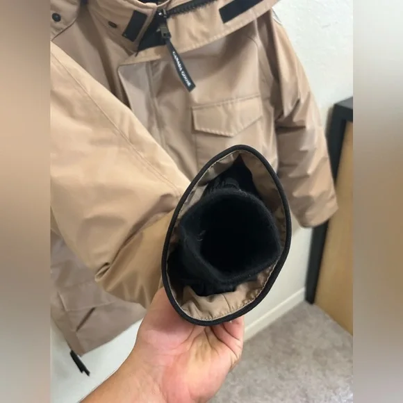 Exclusive Canada Goose Tan Constable Parka for Y Project - Picture 7 of 16